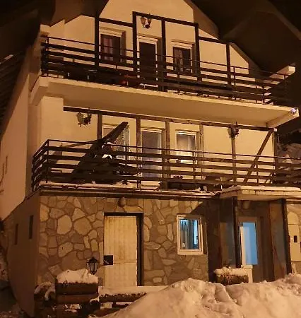 Leni Guest house *